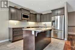 7 CAVENDISH Court Simcoe