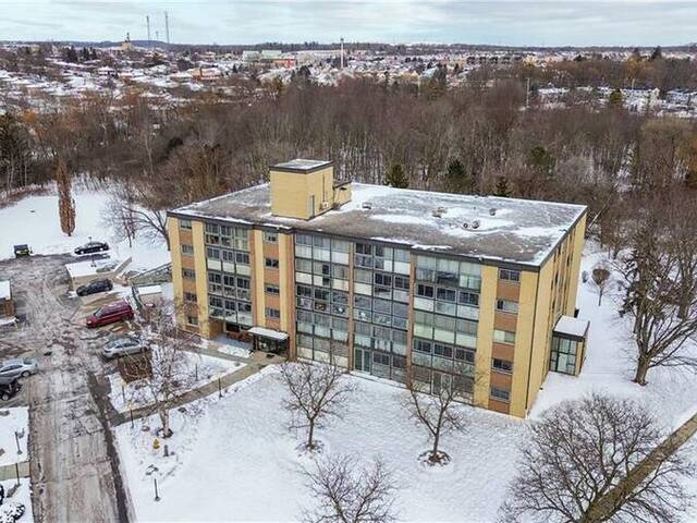 400 CHAMPLAIN Boulevard Unit# 206 Cambridge Ontario