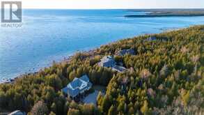 90 GREENOUGH POINT Road Northern Bruce Peninsula