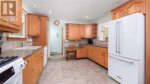 75 LAKELAND Drive Sauble Beach