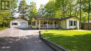 75 LAKELAND Drive Sauble Beach