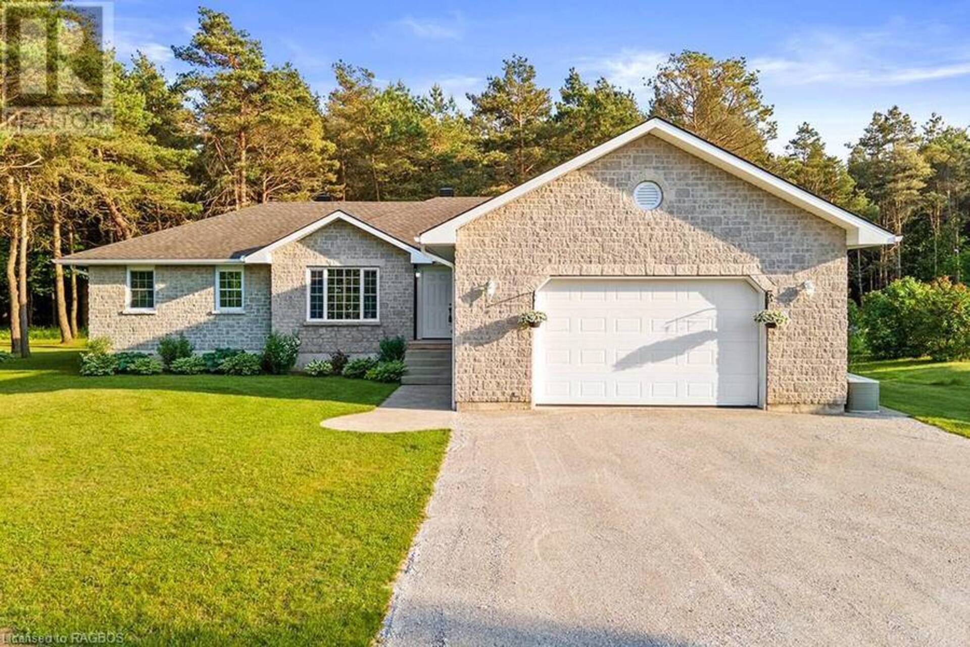 25 PINE TREE Drive South Bruce Peninsula