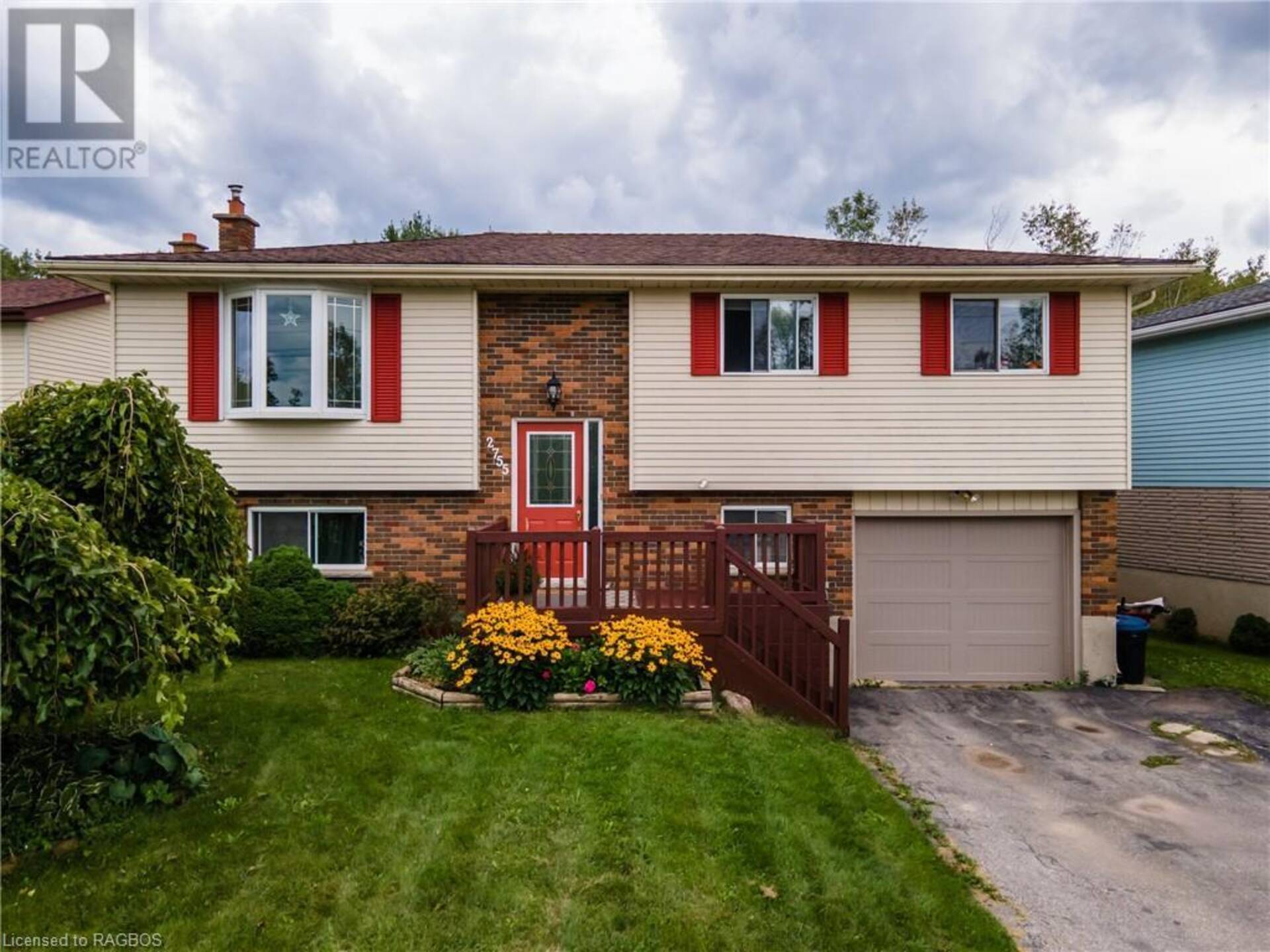 2755 3RD Avenue E Owen Sound