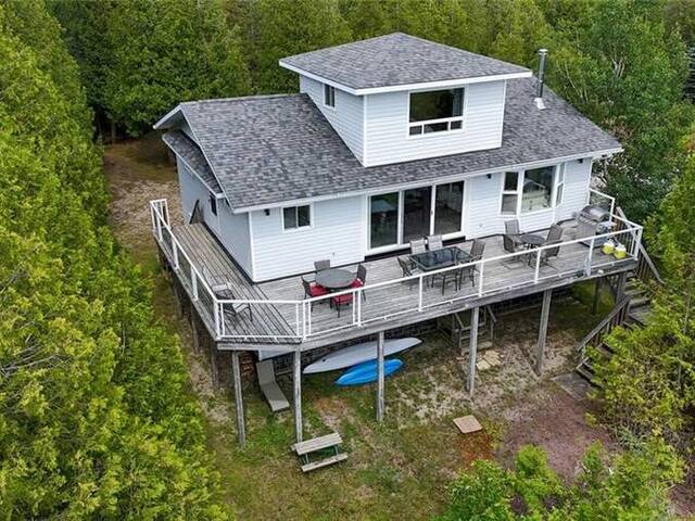 952 DORCAS BAY Road North Bruce Peninsula Ontario