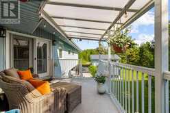 15 ISTHMUS BAY Road Lions Head