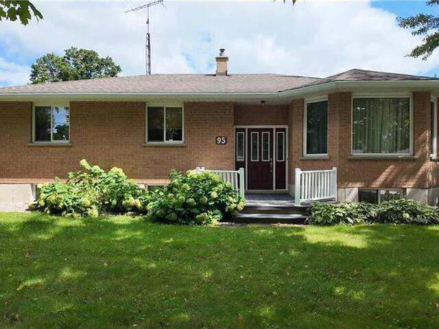 95 DUNEDIN Drive Brussels Ontario