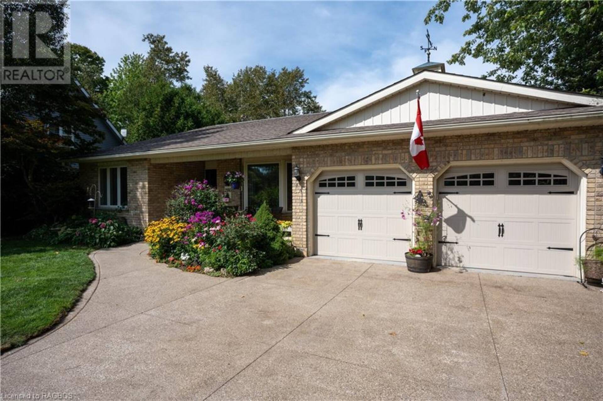 286 TYENDINAGA Drive Southampton