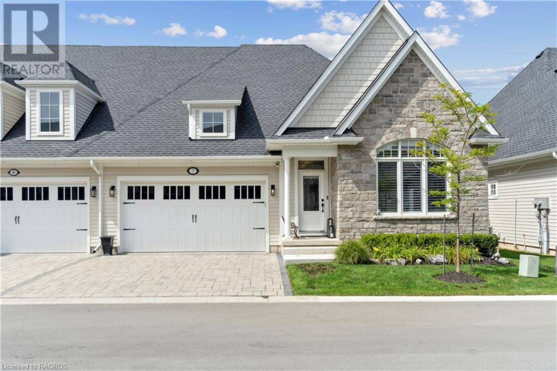 7 SASSAFRAS Row Fort Erie