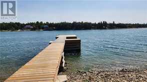 75 PARKER ISLAND Road Northern Bruce Peninsula