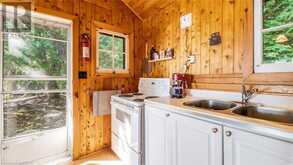 1081 DYERS BAY Road Northern Bruce Peninsula