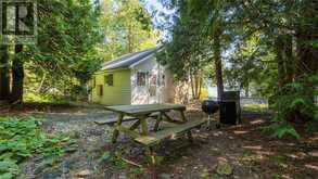 1081 DYERS BAY Road Northern Bruce Peninsula