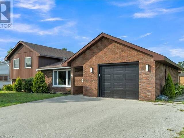 17 BRADLEY Street Chesley Ontario