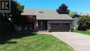 222 PENETANGORE Row Kincardine