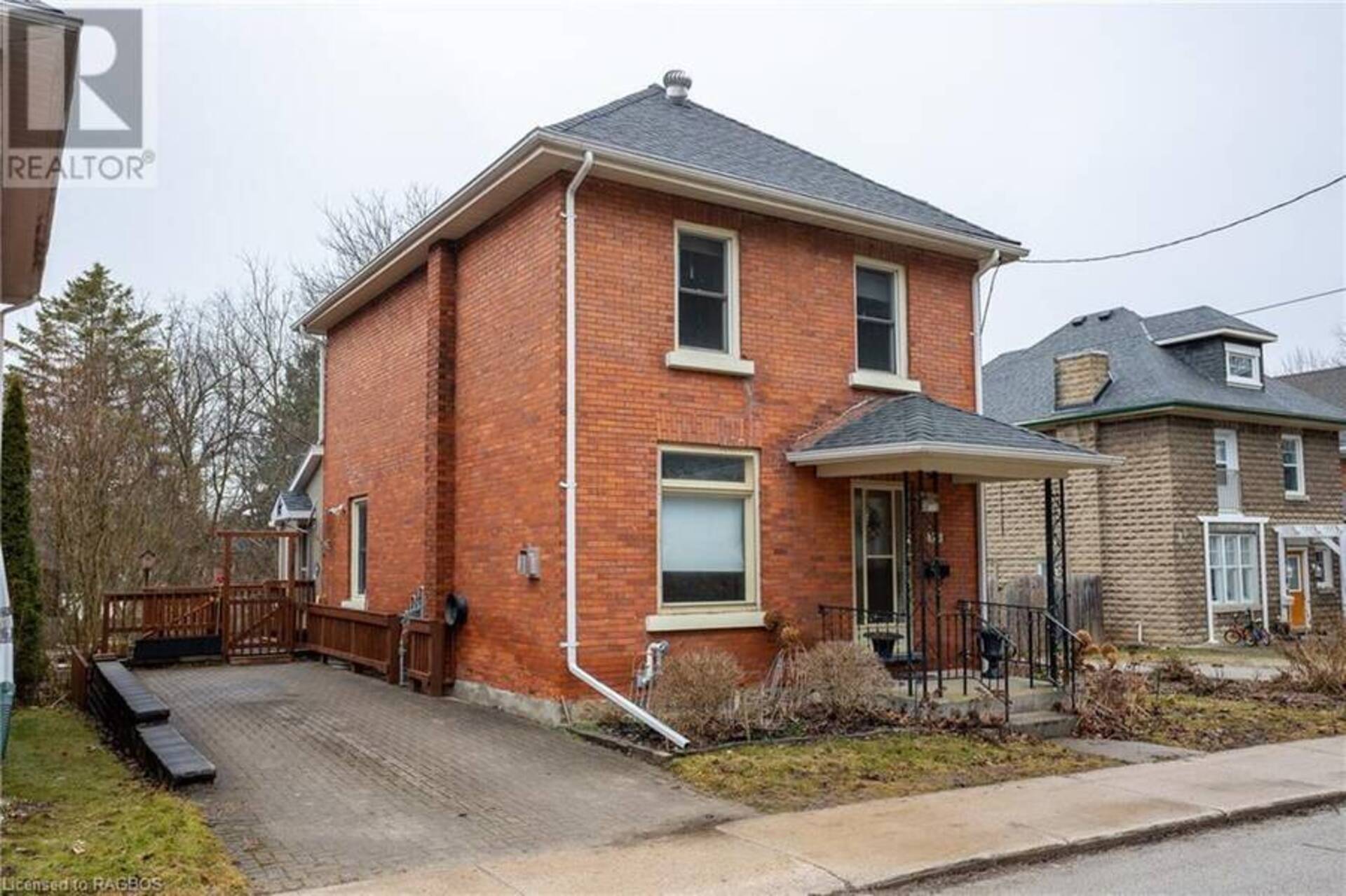 716 5TH Avenue E Owen Sound