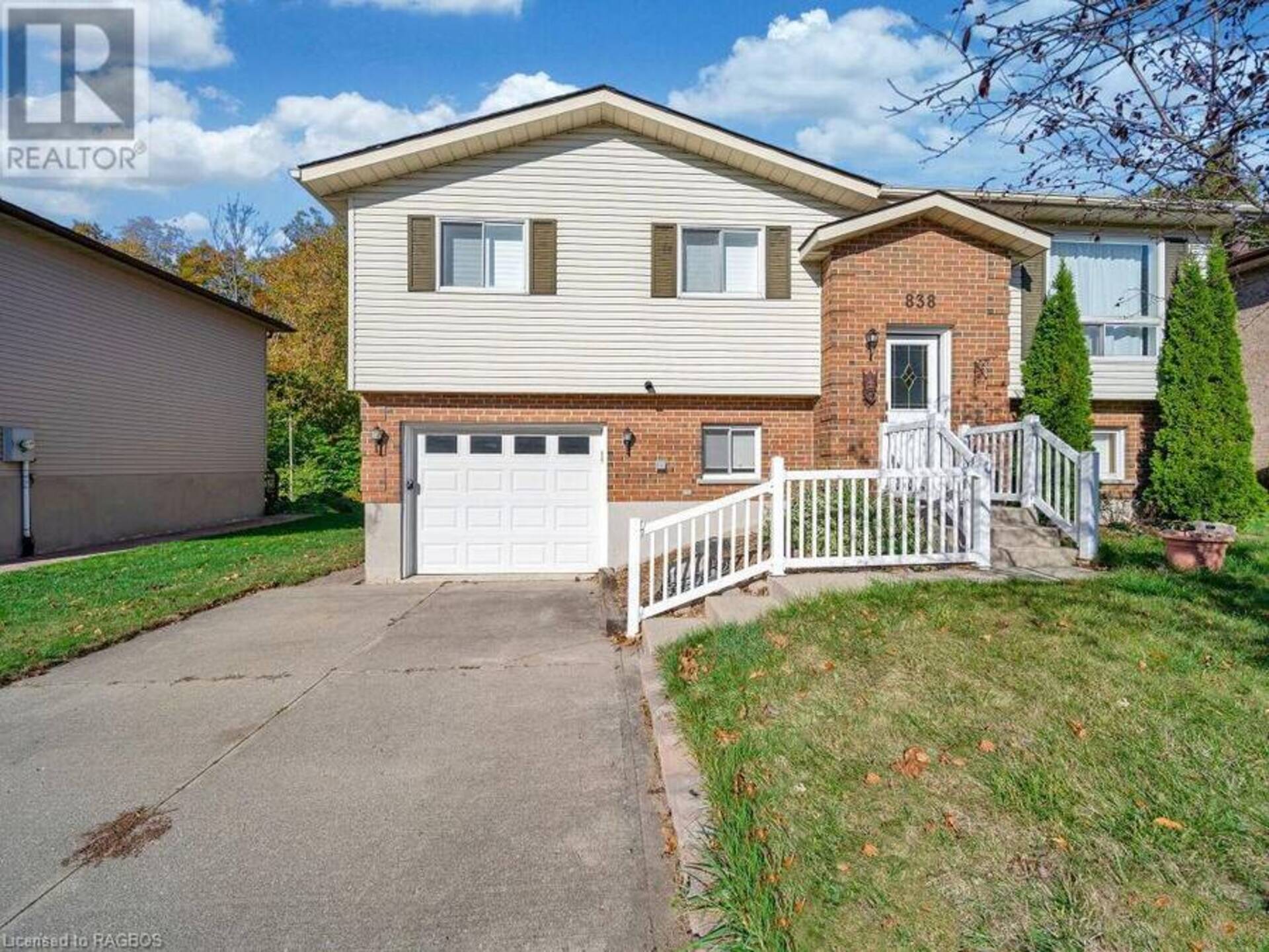 838 MACKENDRICK Drive Kincardine