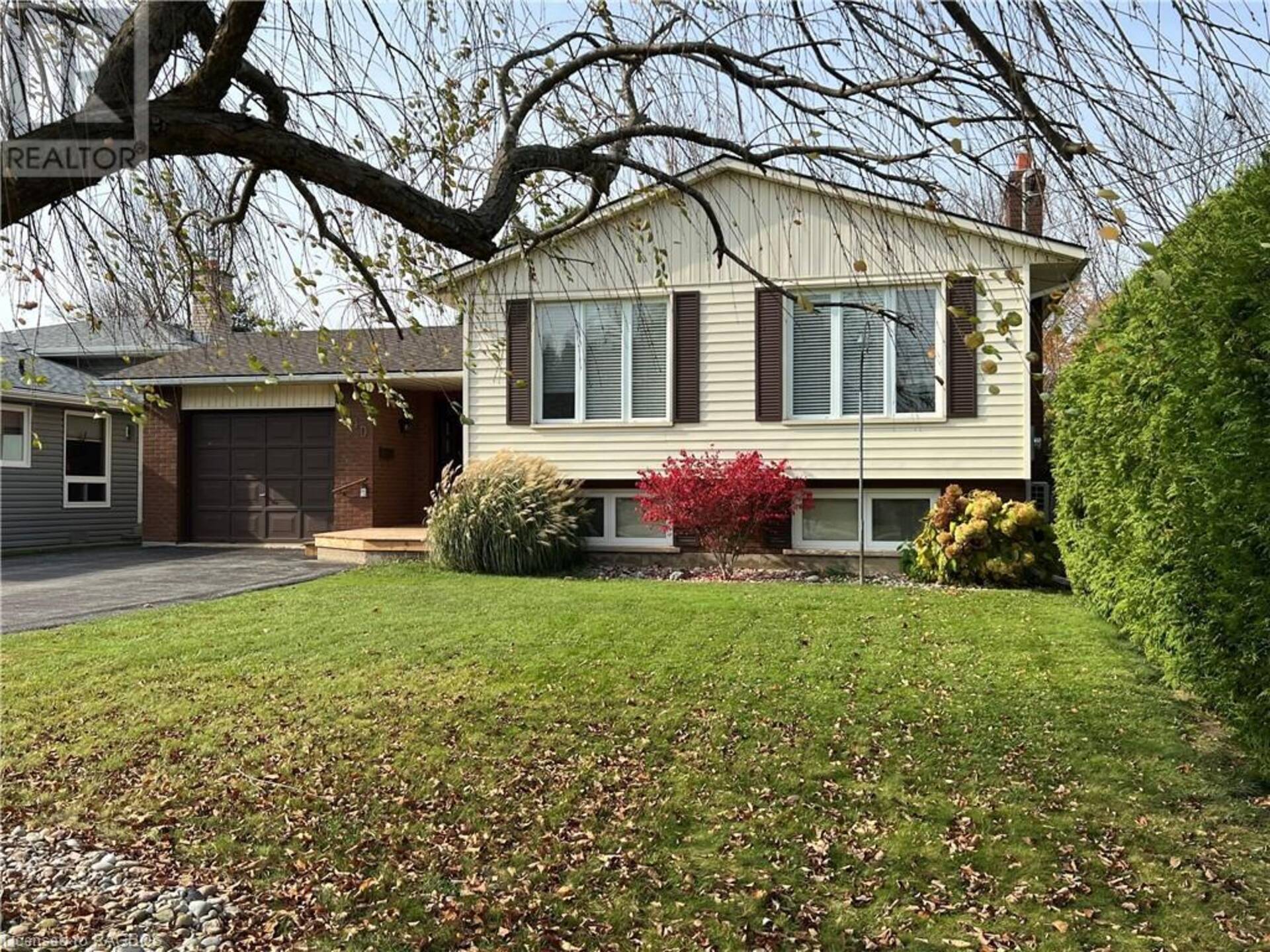 1940 8TH Avenue E Owen Sound