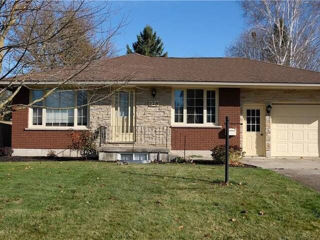 228 BYELAND Drive Mount Forest Ontario