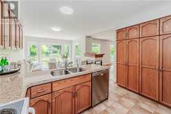 35 WHITE PINE Way Guelph