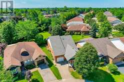 5 WILD ROSE Court Guelph