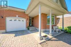 5 WILD ROSE Court Guelph