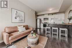 35 KINGSBURY SQUARE Square Unit# 313 Guelph