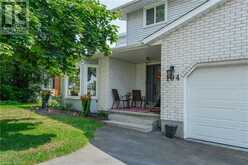 104 PINNACLE Crescent Guelph