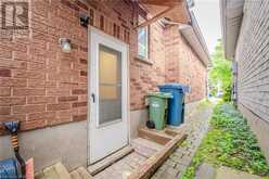 33 BUSHMILLS Crescent Guelph