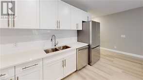 2 QUEBEC Street Unit# 215 Guelph