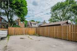 100 HAYES Avenue Guelph