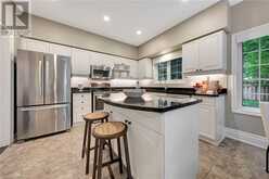 25 MANOR PARK Crescent Unit# 11 Guelph