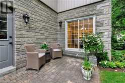 25 MANOR PARK Crescent Unit# 11 Guelph