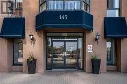 145 HILLCREST Avenue Unit# 2207 Mississauga