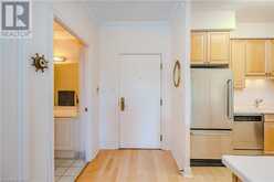 1 LOMOND Drive Unit# 705 Etobicoke