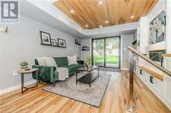 1735 QUEENSTON Road Cambridge