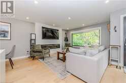 1735 QUEENSTON Road Cambridge