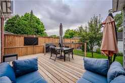 28 WINSTON Crescent Guelph