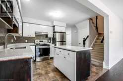 35 CLOUGH CRES Crescent Guelph