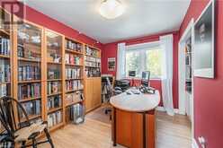 1825 VICTORIA Road S Guelph