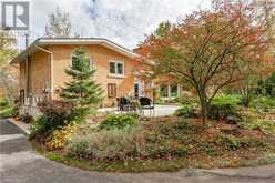 1825 VICTORIA Road S Guelph