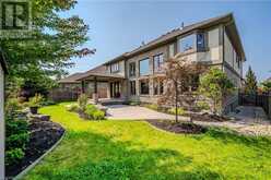 8 PADDISON Court Guelph