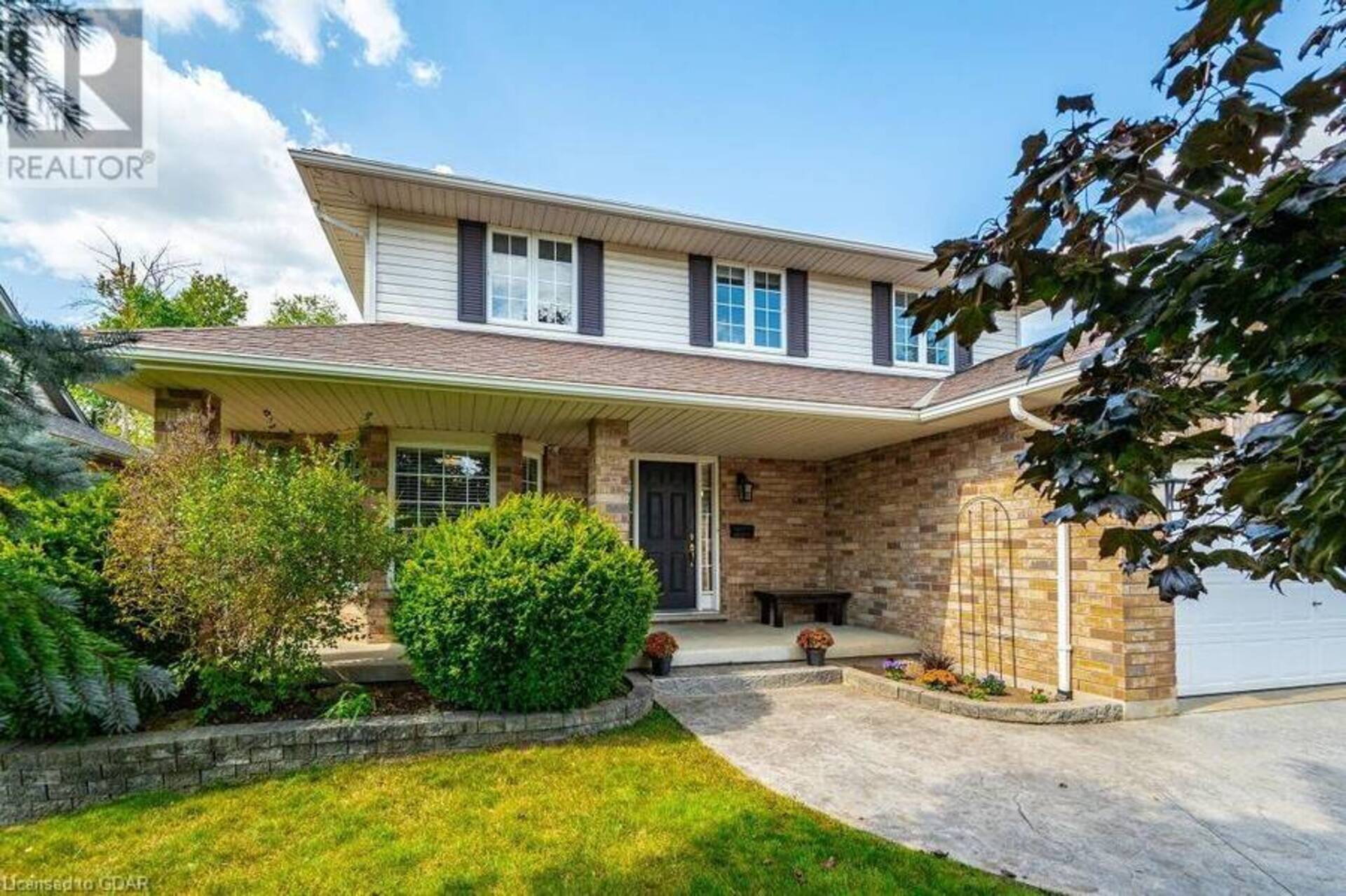 101 THOMAS Boulevard Elora