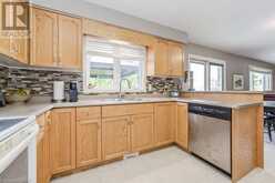 101 THOMAS Boulevard Elora