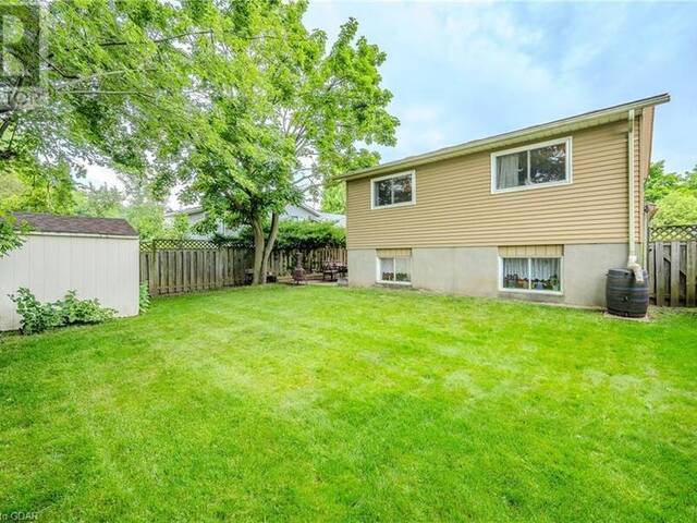 255 CAMILLE Crescent Waterloo Ontario