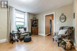 377 YORK Road Guelph