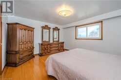 127 APPLEWOOD Crescent Guelph