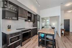 405 DUNDAS Street W Unit# 103 Oakville