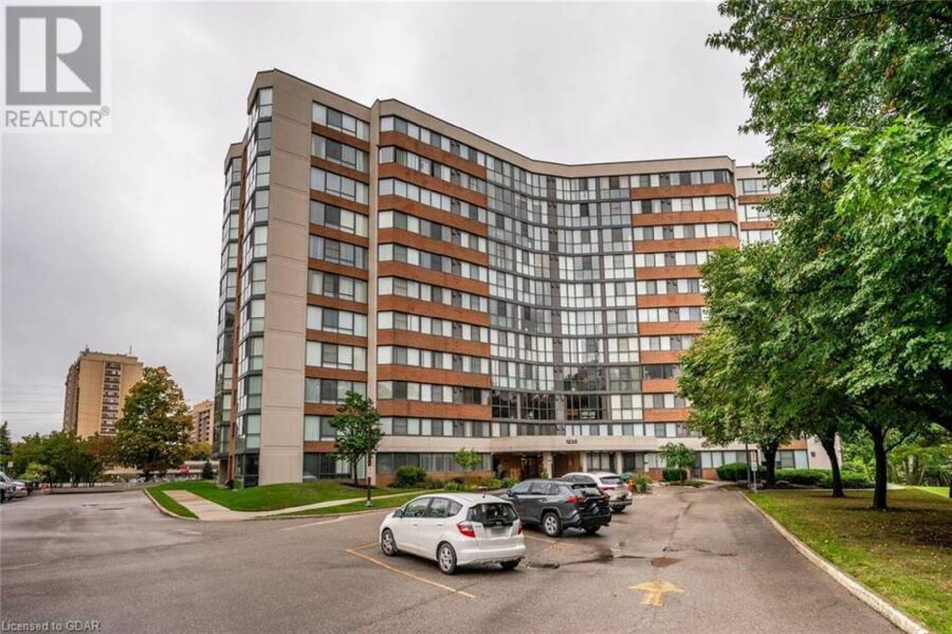 1230 MARLBOROUGH Court Unit# 806 Oakville