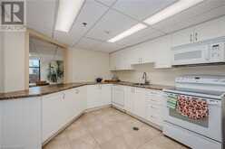 1230 MARLBOROUGH Court Unit# 806 Oakville