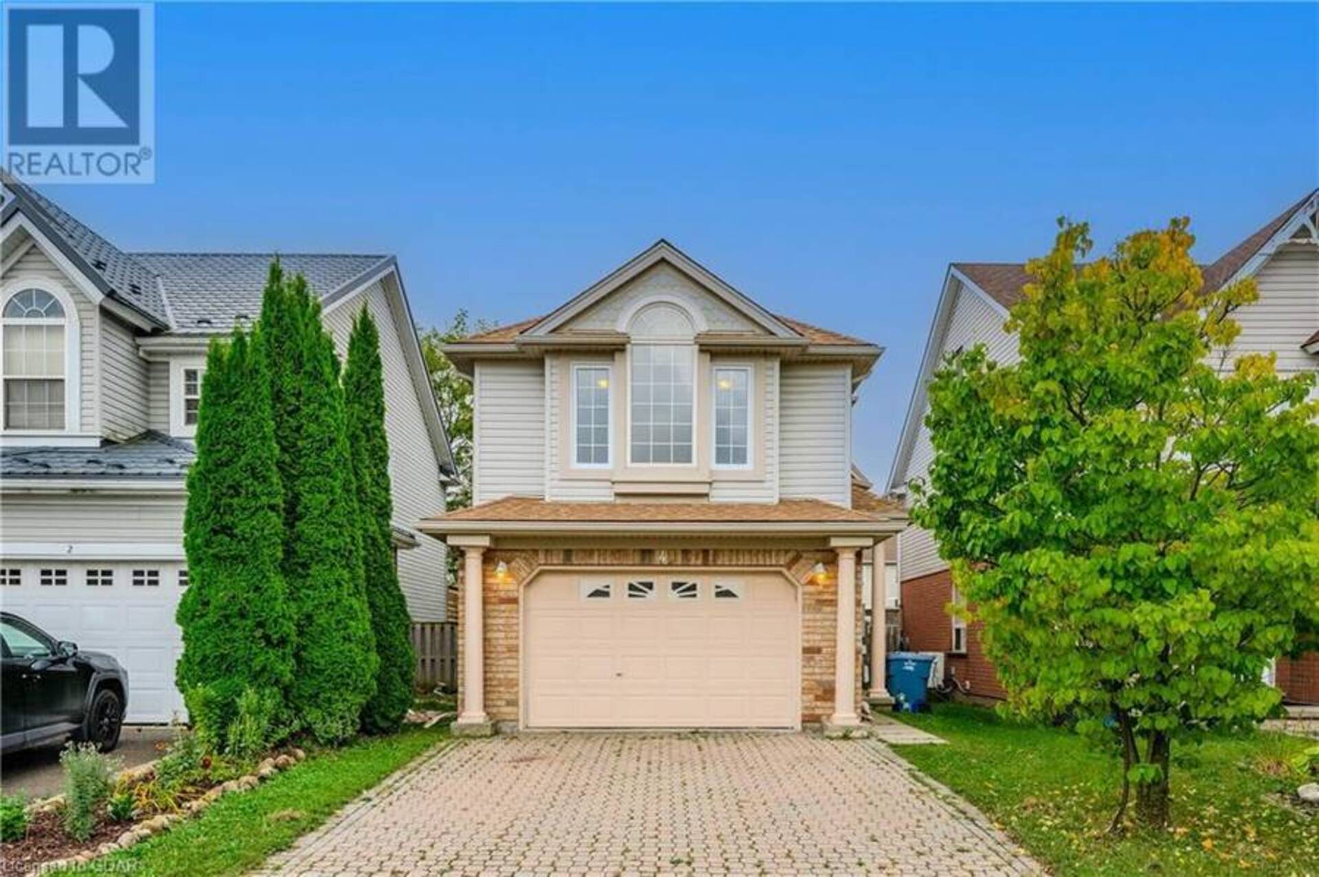 4 DARLING Crescent Guelph