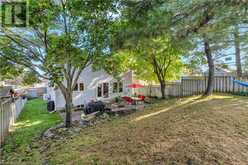 17 ABBEYWOOD CRES Crescent Guelph